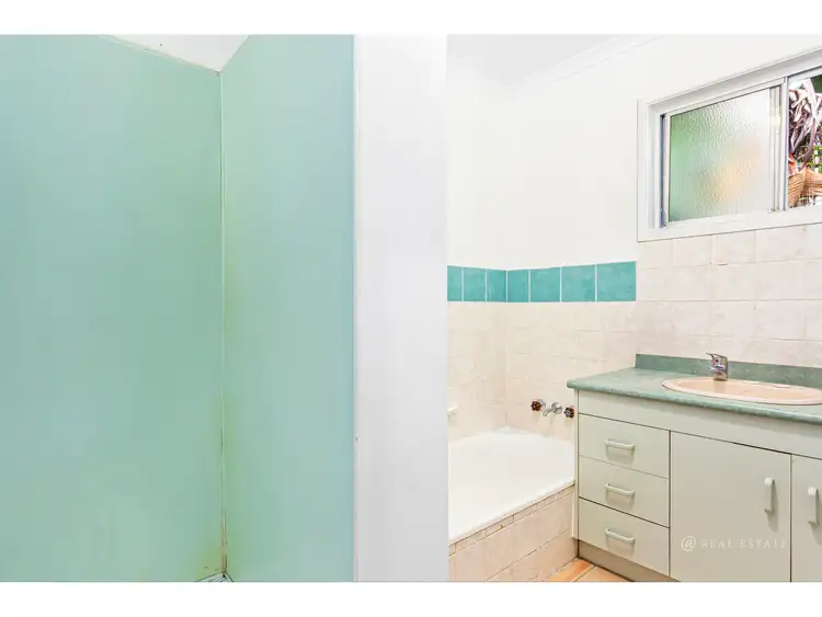Fifth view of Homely house listing, 80 Farnborough Road, Meikleville Hill QLD 4703