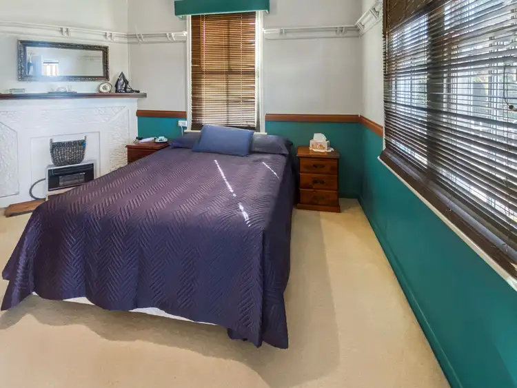 Fifth view of Homely house listing, 2 Scarlet Street, Leeton NSW 2705