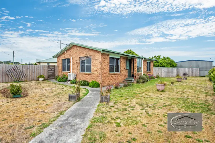 44A Upper Havelock Street, Smithton TAS 7330