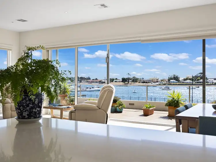 1/11 Adelaide Street, George Town TAS 7253