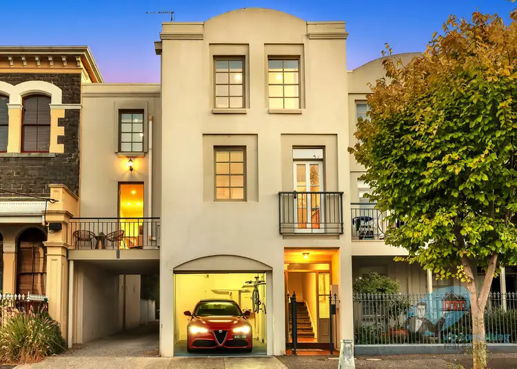38 Bell Street