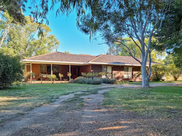 444 Koroop Road