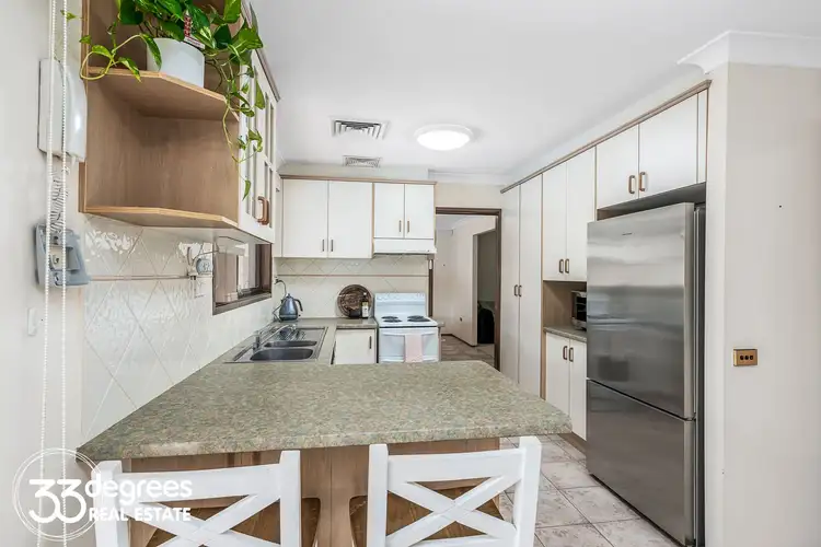 Fifth view of Homely house listing, 8 Pawson Place, South Windsor NSW 2756
