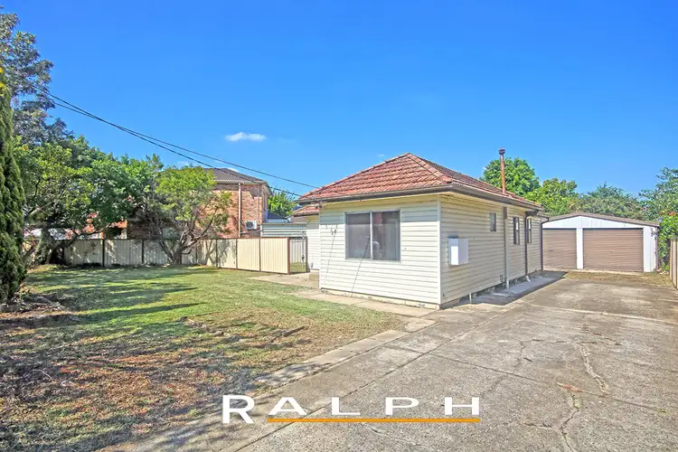 1 Wilbur Street, Greenacre NSW 2190