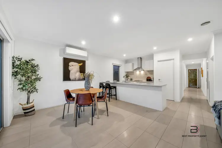 Sixth view of Homely house listing, 11 Cunningham Parade, Keysborough VIC 3173