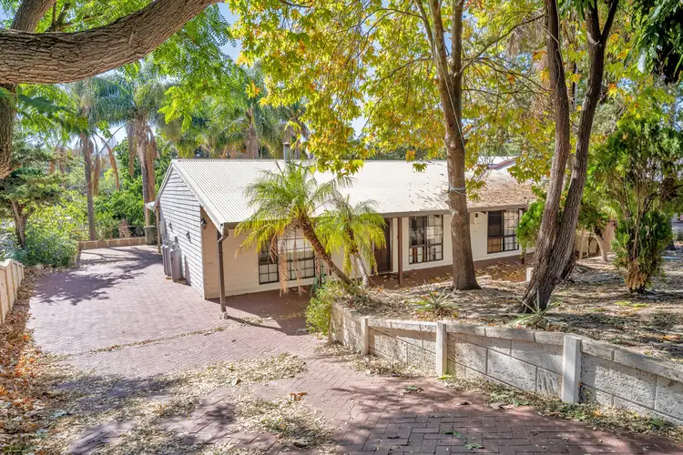 10 Waterway Road, Preston Beach WA 6215