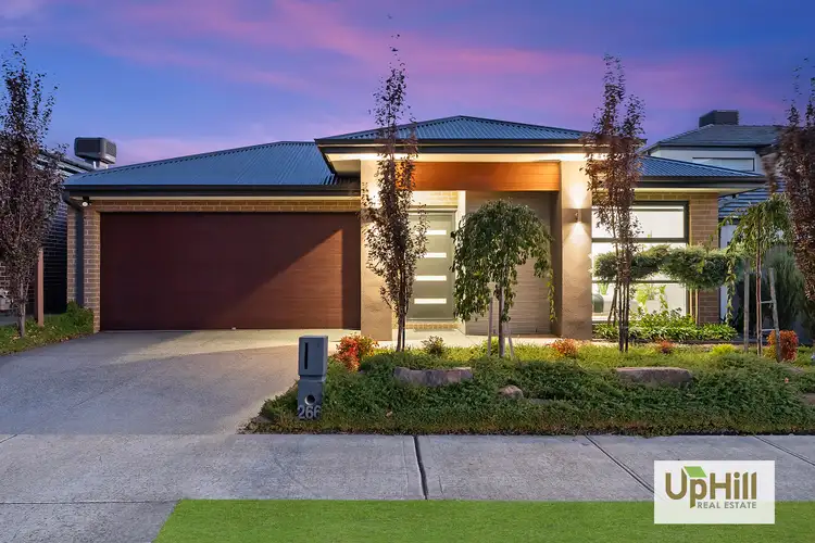 266 Heather Grove, Clyde North VIC 3978