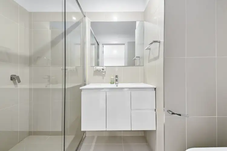 Fourth view of Homely house listing, 28 Charles Green Avenue, Endeavour Hills VIC 3802