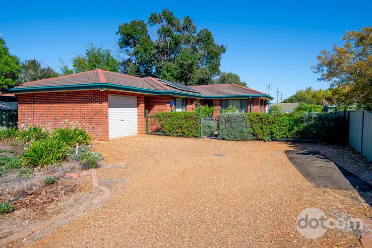 14 Mumford Crescent, Dubbo NSW 2830