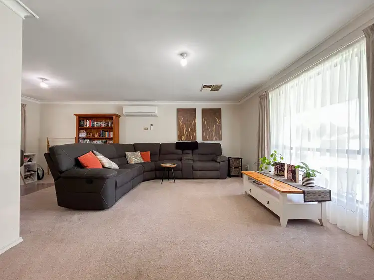 Fifth view of Homely house listing, 20 Poole Boulevard, Swan Hill VIC 3585