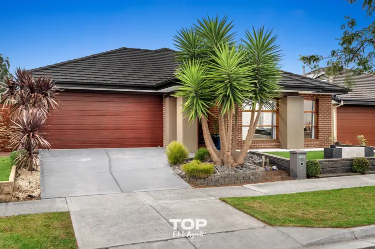 5 Flemington Way, Clyde North VIC 3978