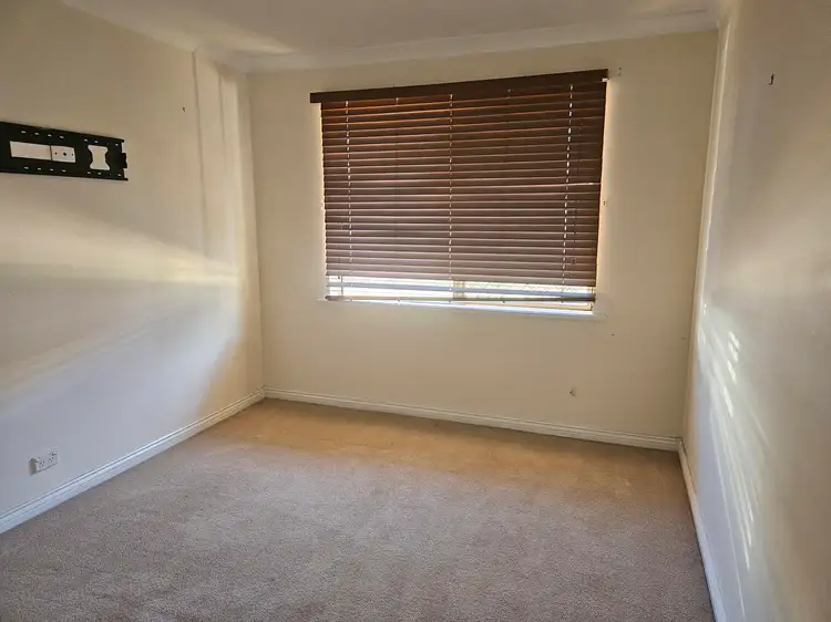 Fifth view of Homely unit listing, 1/74 Moran Street, Boulder WA 6432