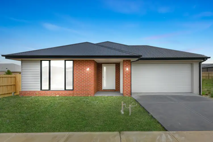 16 Charming Loop, Officer VIC 3809