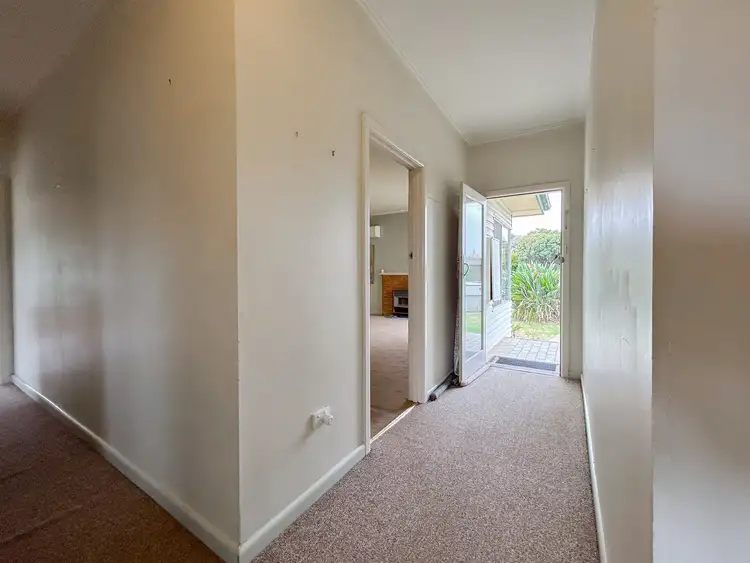 Third view of Homely house listing, 10 Ferguson Court, Swan Hill VIC 3585