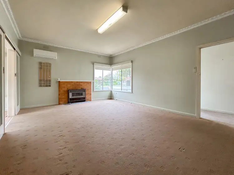 Fourth view of Homely house listing, 10 Ferguson Court, Swan Hill VIC 3585