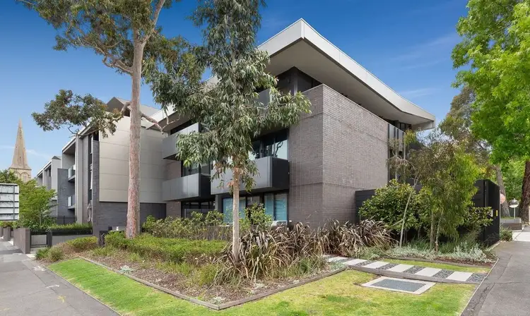 212/828 Burke Road, Camberwell VIC 3124