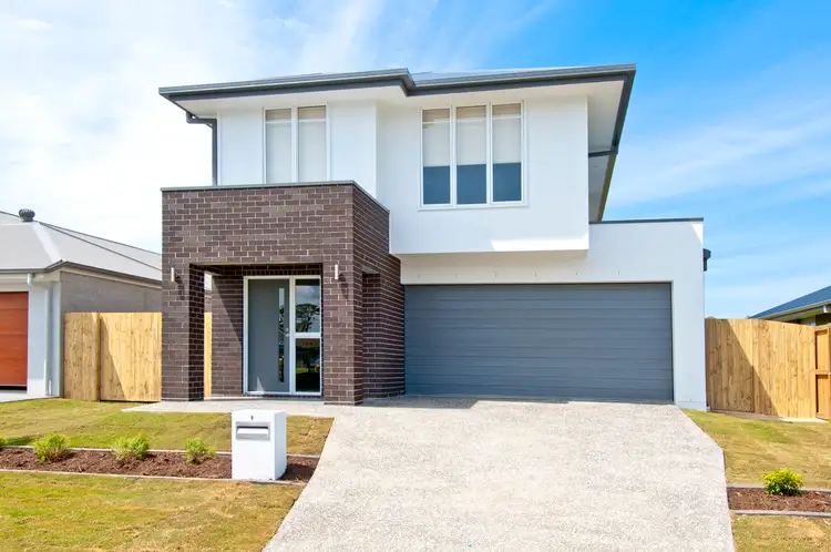 9 Greenview Circuit, Arundel QLD 4214