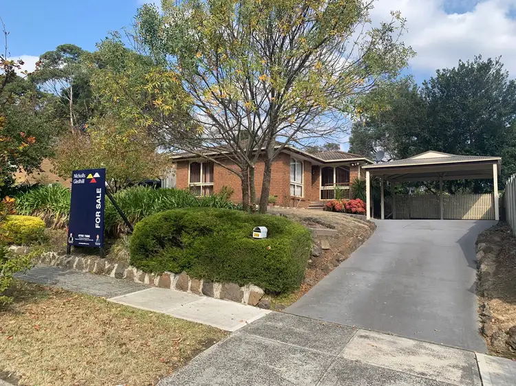 236 James Cook Drive, Endeavour Hills VIC 3802