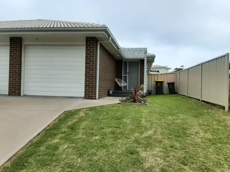 10A Macquarie Drive, Burrill Lake NSW 2539