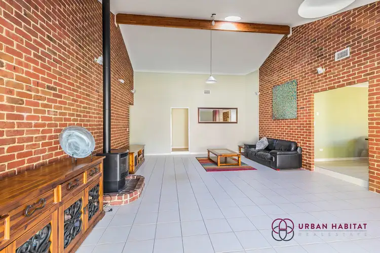 Seventh view of Homely house listing, 10 Coachman Court, Wellard WA 6170