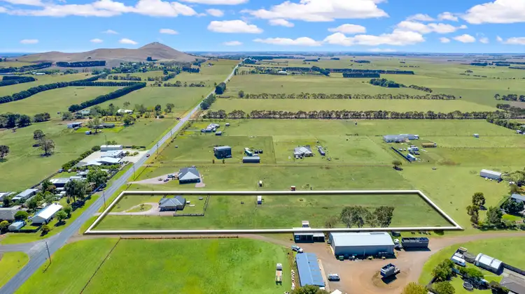 Fourth view of Homely house listing, 118 Boundary Road, Mortlake VIC 3272