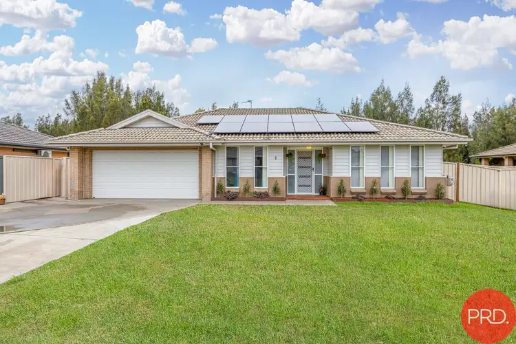 5 Devon Street, Greta NSW 2334