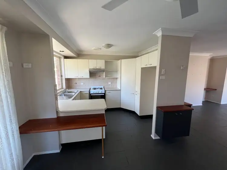Fifth view of Homely unit listing, 1/10 Starboard Close, Rathmines NSW 2283