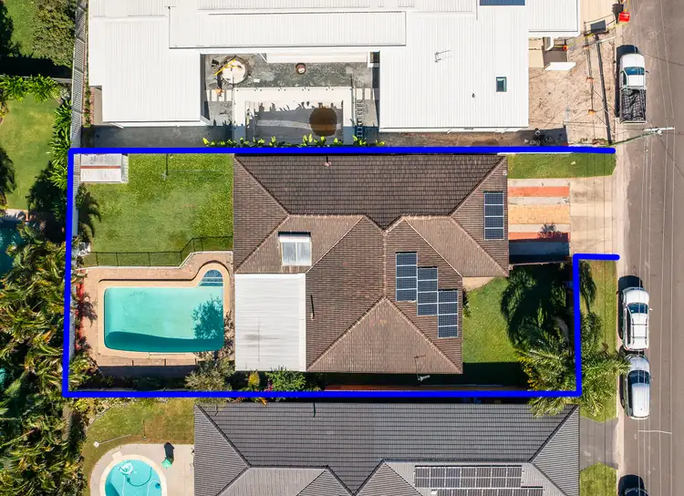 Second view of Homely house listing, 30 Kingfisher Crescent, Burleigh Waters QLD 4220