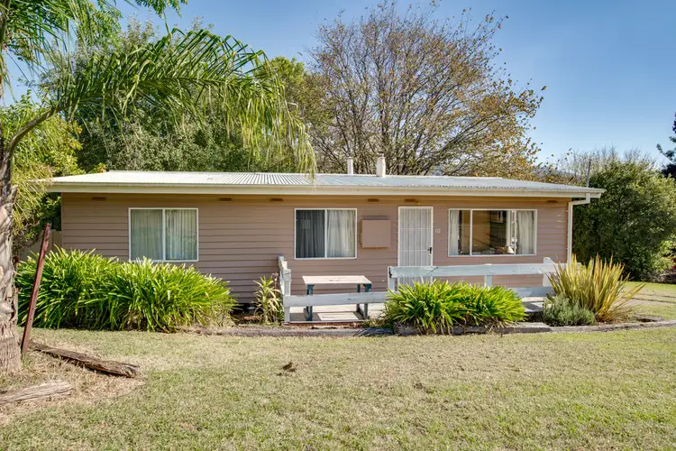 Main view of Homely house listing, 10 Crawford Court, Dartmouth VIC 3701