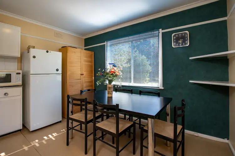 Sixth view of Homely house listing, 10 Crawford Court, Dartmouth VIC 3701