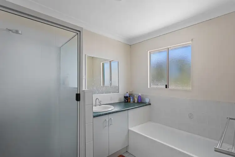 Sixth view of Homely semi-detached listing, 11 Toowoomba Road, Oakey QLD 4401