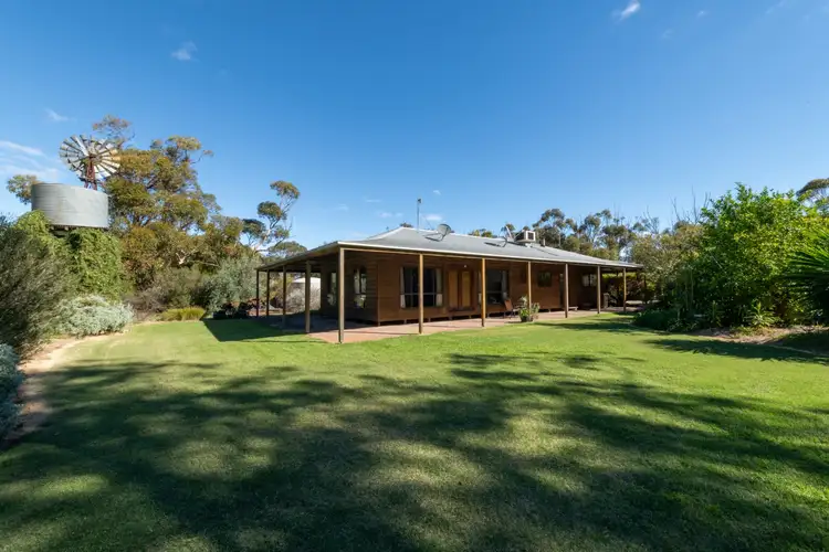 146 McIntyres Road, Drung VIC 3401
