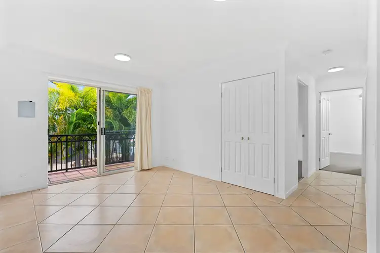 Fourth view of Homely unit listing, 5/82-86 Limetree Parade, Runaway Bay QLD 4216