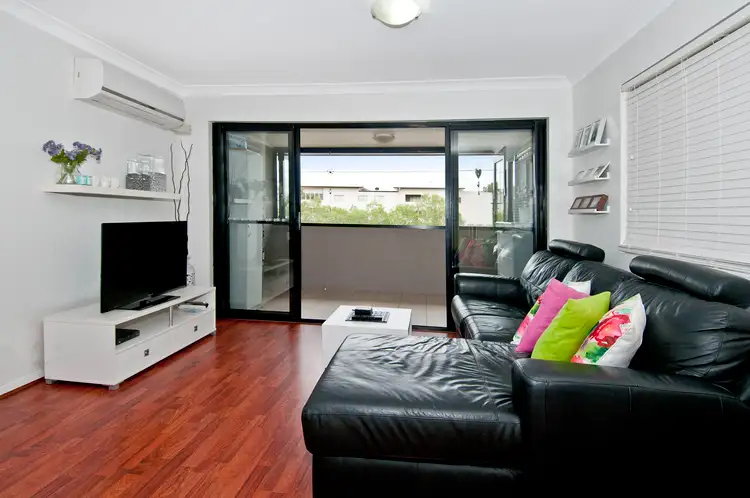 Fifth view of Homely unit listing, 5/10 Syria Street, Beenleigh QLD 4207