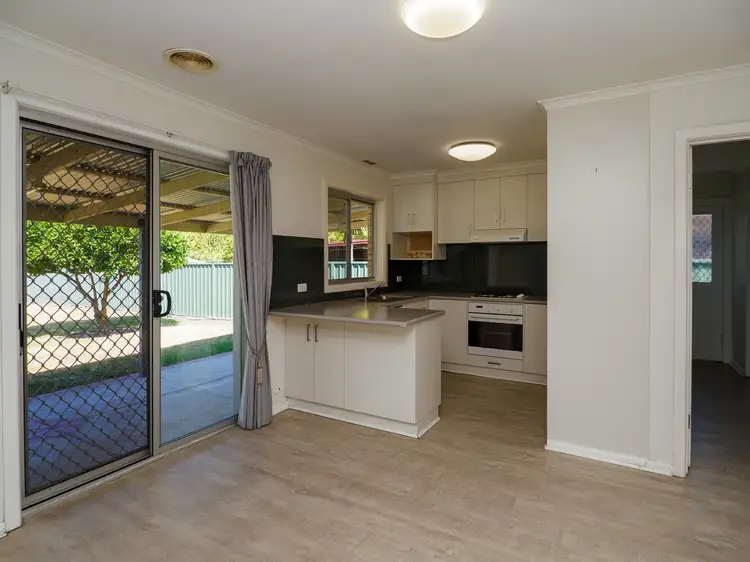 Fifth view of Homely house listing, 409 Douglas Road, Lavington NSW 2641