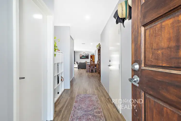 Second view of Homely house listing, 7 Raphoe Loop, Bullsbrook WA 6084
