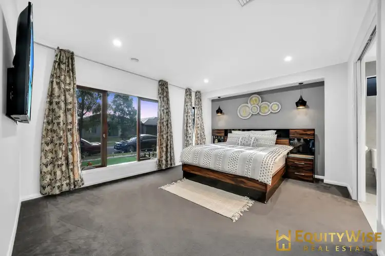 Fourth view of Homely house listing, 25 Atherton Way, Werribee VIC 3030