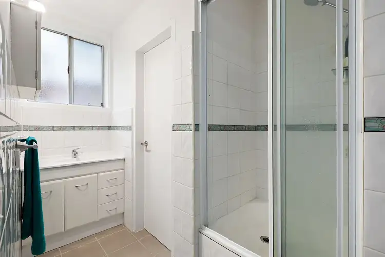 Sixth view of Homely apartment listing, 2/93 Dandenong Road East, Frankston VIC 3199