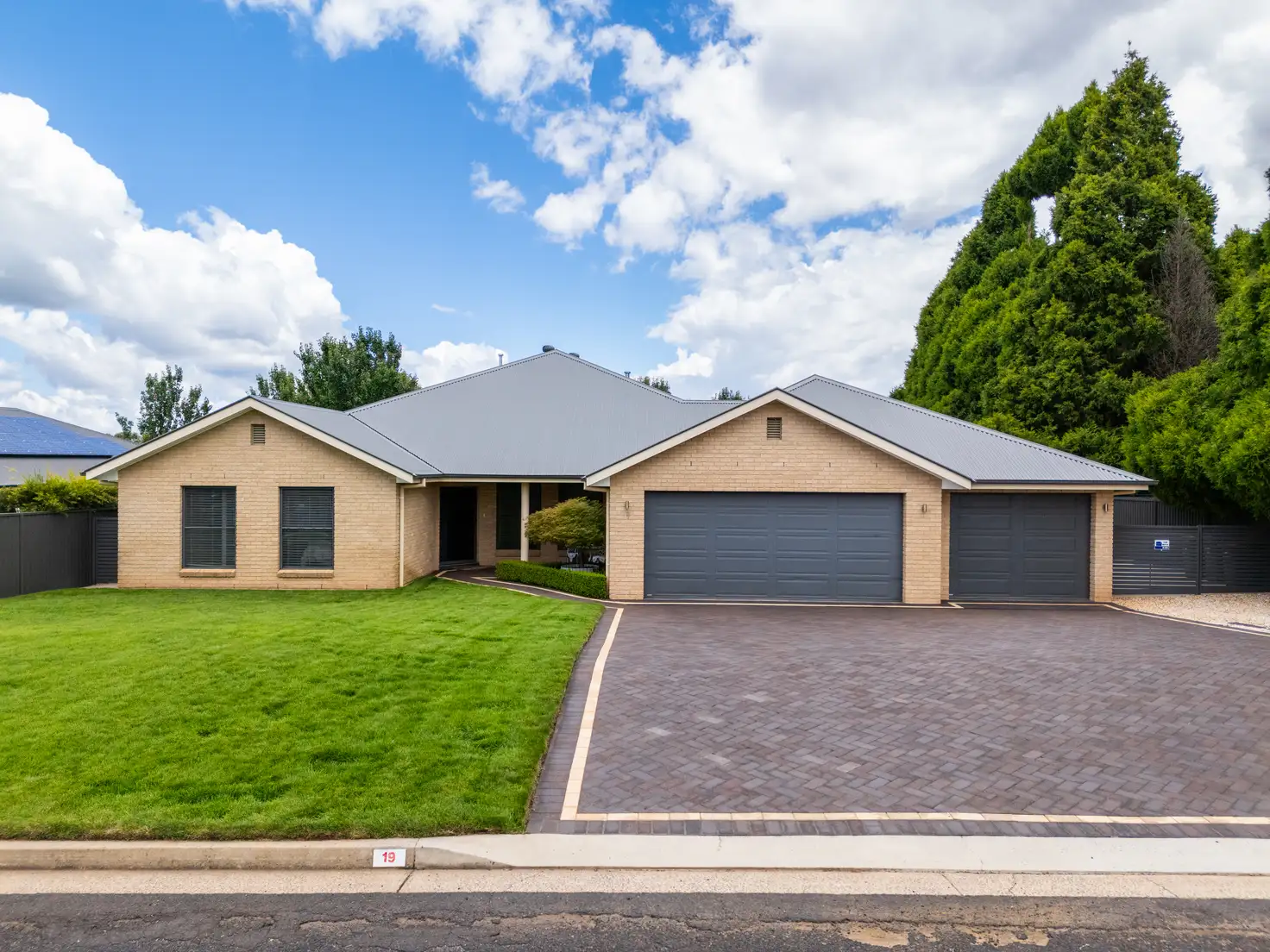 Main view of Homely house listing, 19 Beech Cres, Orange NSW 2800