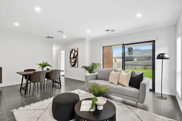 13 Element Circuit, Armstrong Creek VIC 3217