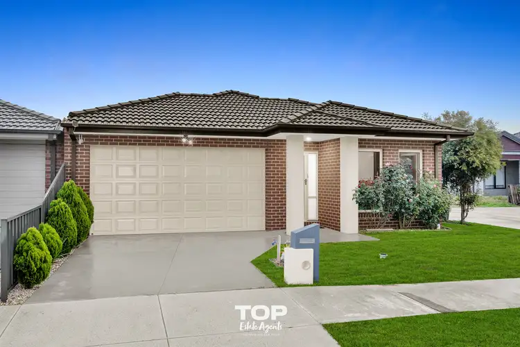 Second view of Homely house listing, 16 Baranello Crescent, Cranbourne East VIC 3977