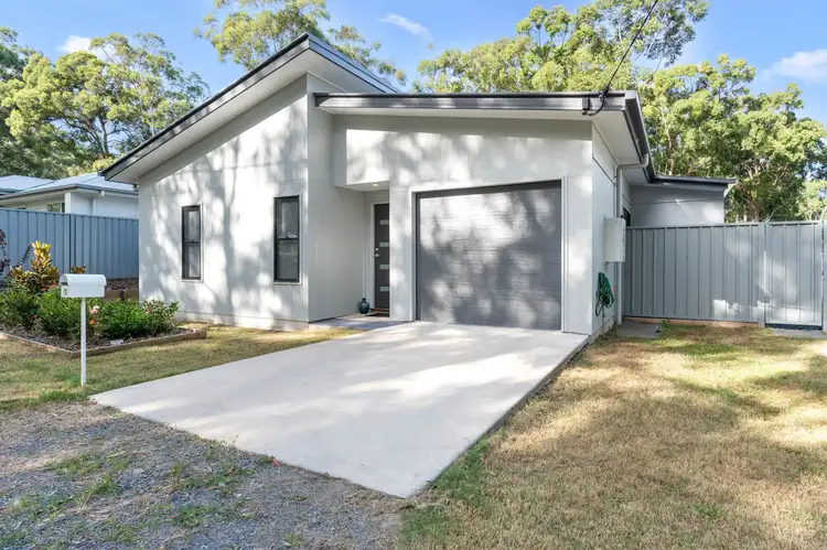 10 Currong Street, Russell Island QLD 4184