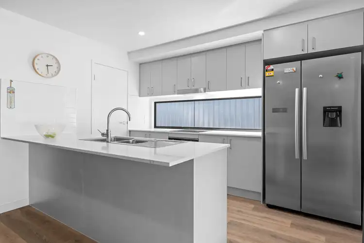 Fifth view of Homely house listing, 10 Currong Street, Russell Island QLD 4184