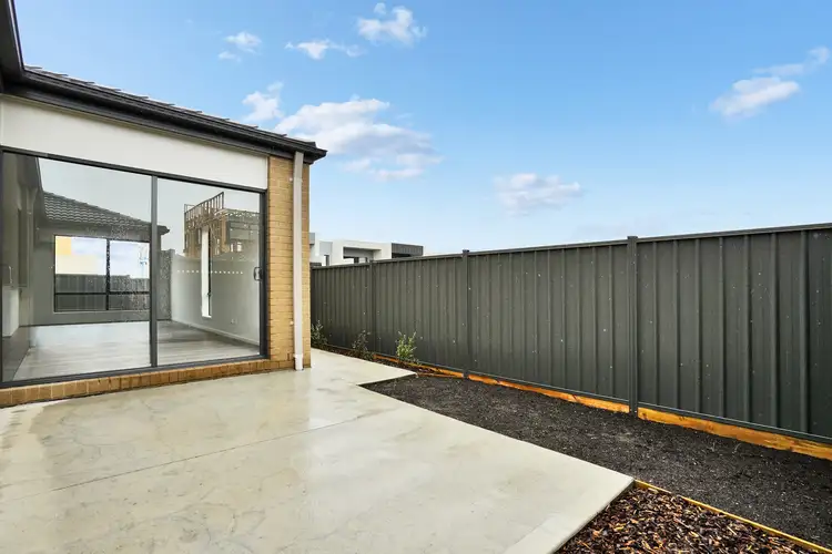 Fourth view of Homely house listing, 32 Coolangatta Drive, Mickleham VIC 3064