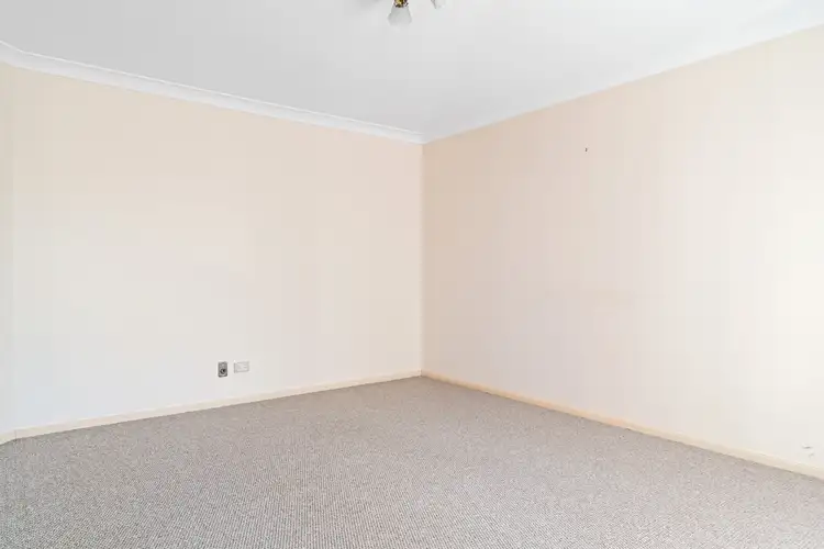 Second view of Homely house listing, 10 Gundry Court, Kearneys Spring QLD 4350