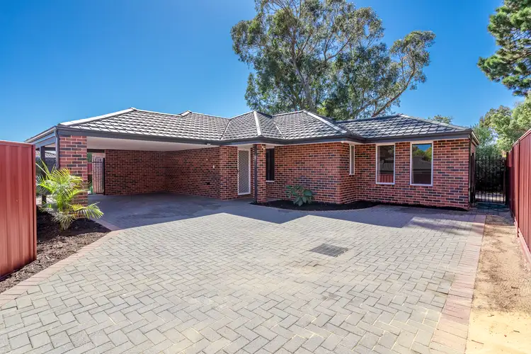 11A Tomlinson Place, Armadale WA 6112