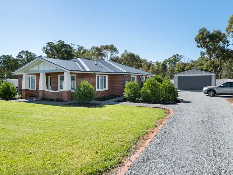 21 Granite Court, Euroa VIC 3666