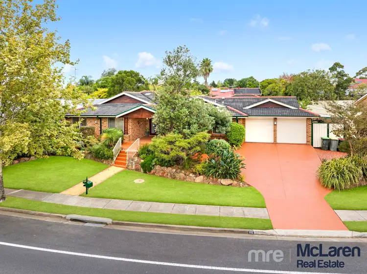 96 Holdsworth Drive
