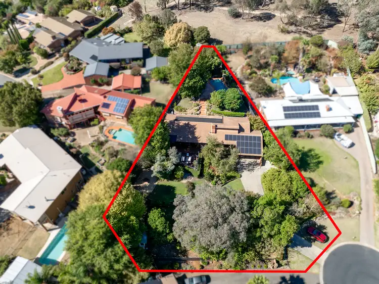 Third view of Homely house listing, 4 ARDERN PLACE, Wodonga VIC 3690