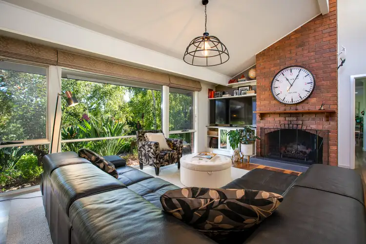 Fifth view of Homely house listing, 4 ARDERN PLACE, Wodonga VIC 3690